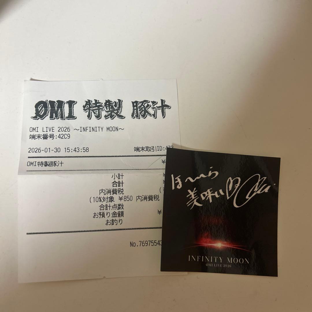 ØMI 豚汁ステッカー 会場限定 INFINITY MOON - メルカリ