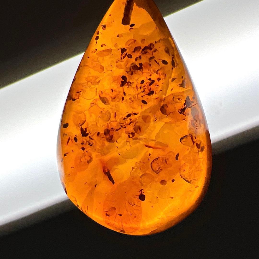 K18刻印　琥珀ネックレストップ　6.0g 東Y8-0210☆2F