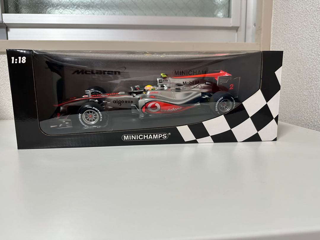 ミニカー MINICHAMPS McLaren F1 1/18