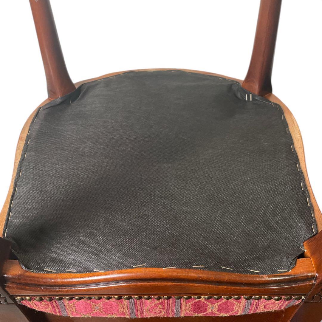 ネコ脚　スツール　チェア　クラシック　背もたれ　アンティーク調　ストライプ　赤