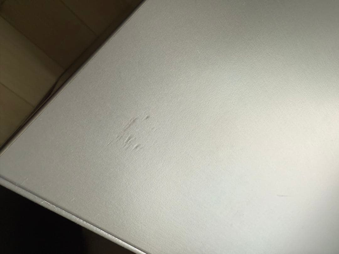 イケア　エーケト