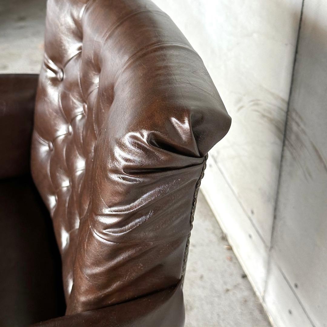 ✦Vintage✦チェスターフィールド／バーバーチェア／昇降式　サロンチェア鉄鋲