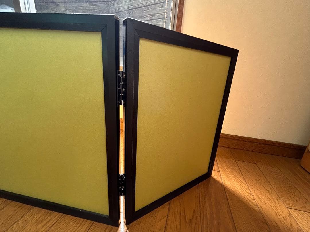 金屏風　折りたたみ式 38.5cm x 133cm