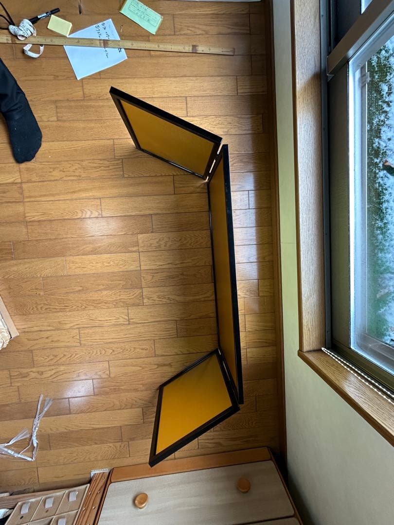金屏風　折りたたみ式 38.5cm x 133cm