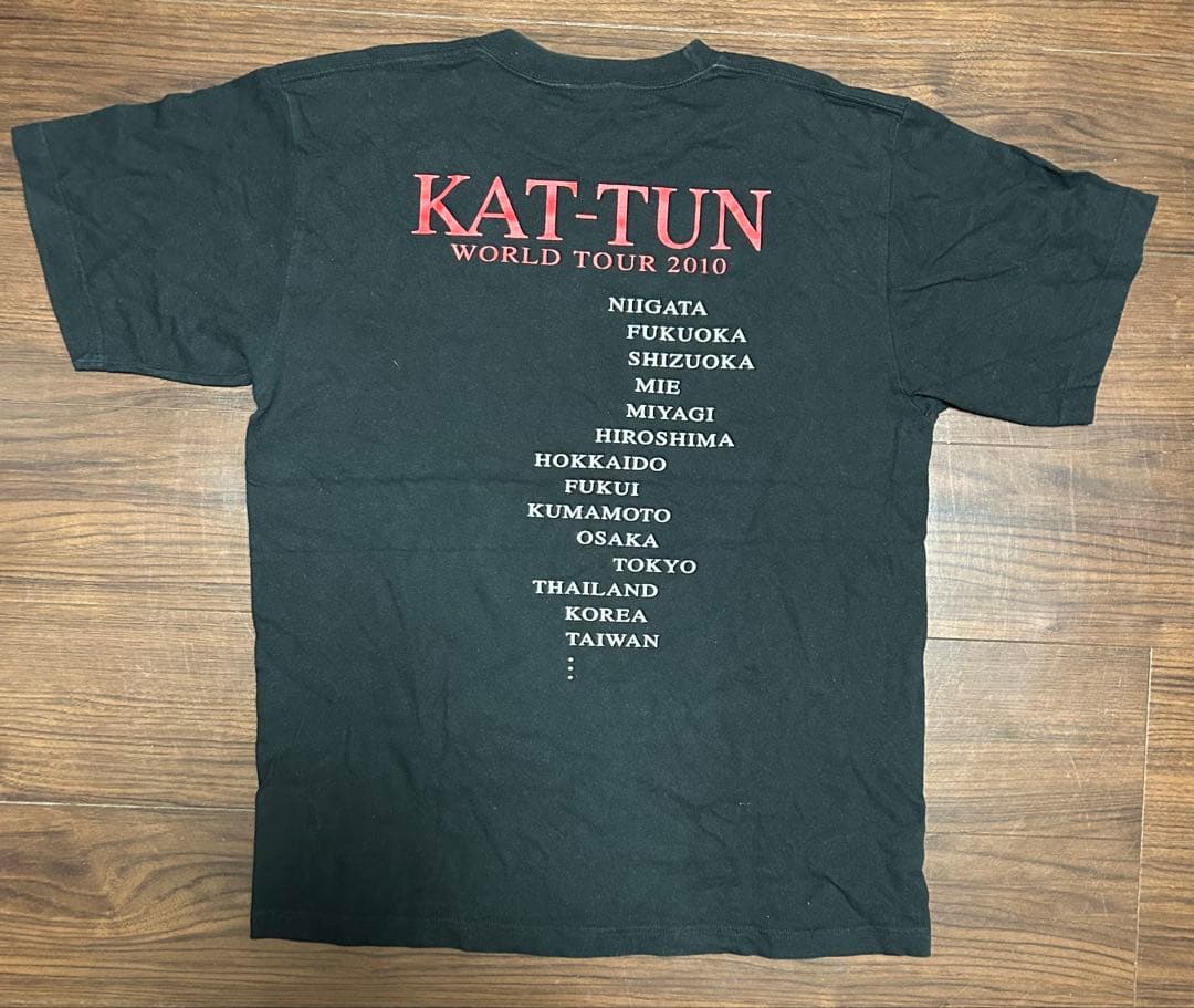 KAT-TUN WORLD TOUR 2010 STAFF限定Tシャツ 非売品
