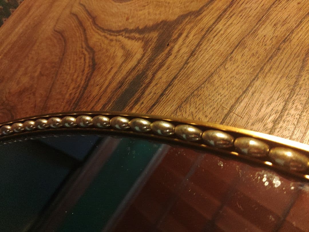 ウォールミラー　オーバルミラー　鏡　壁掛け　レトロ　アンティーク　ヴィンテージ