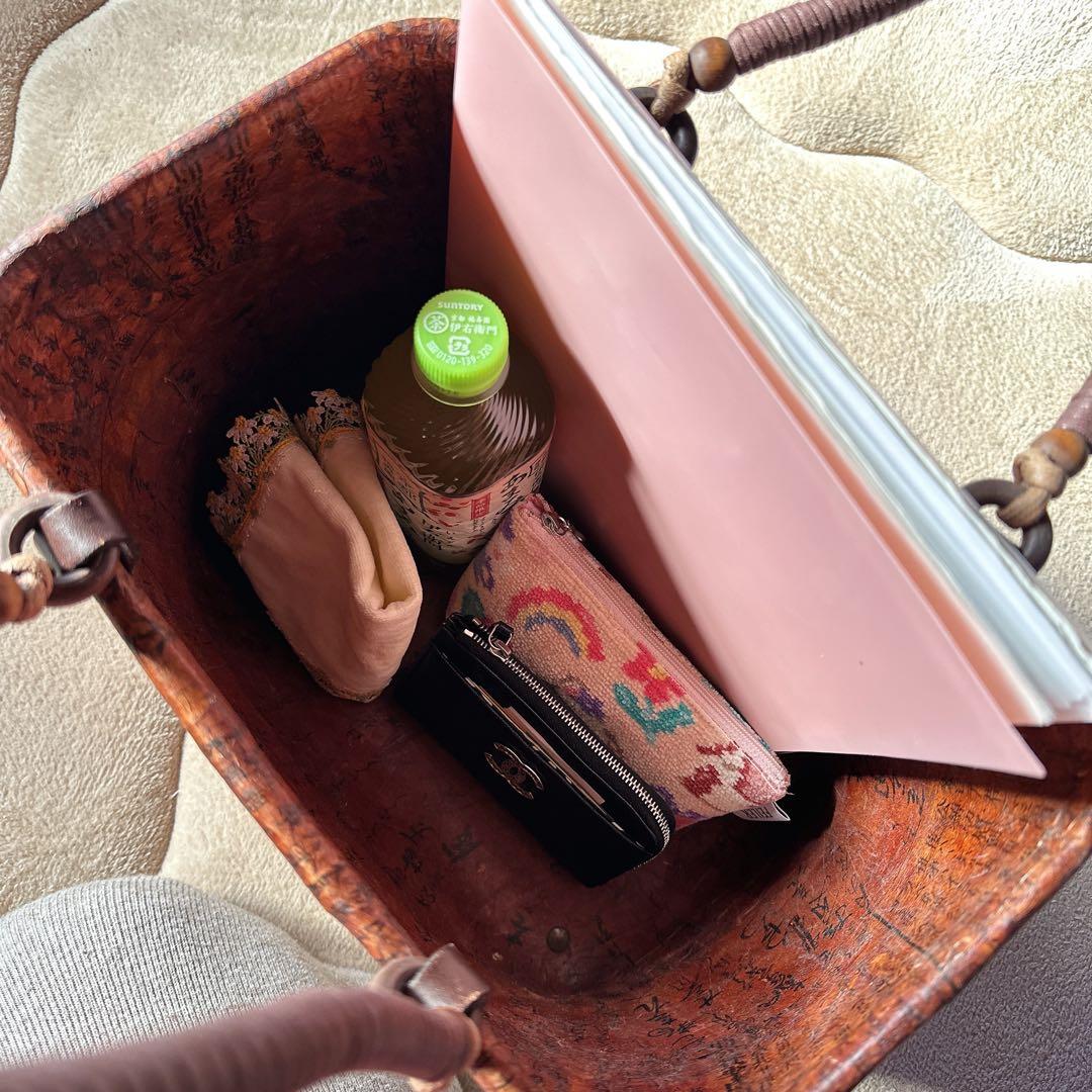 一閑張り椿柄　底鋲付きおしゃれハンドル