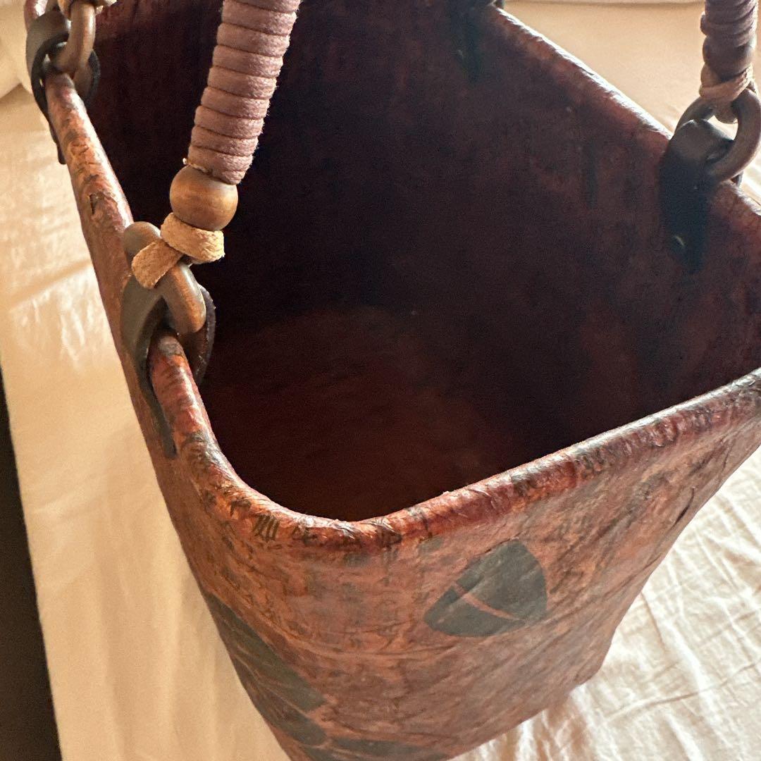 一閑張り椿柄　底鋲付きおしゃれハンドル