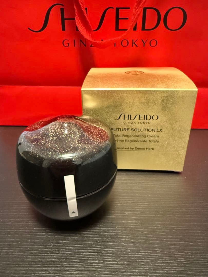 【新品】資生堂　フューチャーソリューションLX トータル　Rクリーム