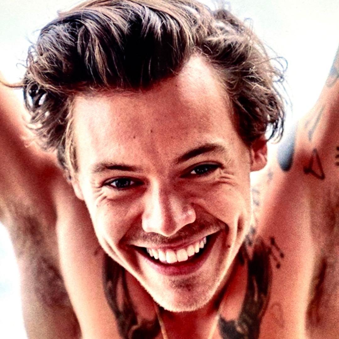 Riley…ハリー・スタイルズ直筆サイン入り2Lサイズ写真…