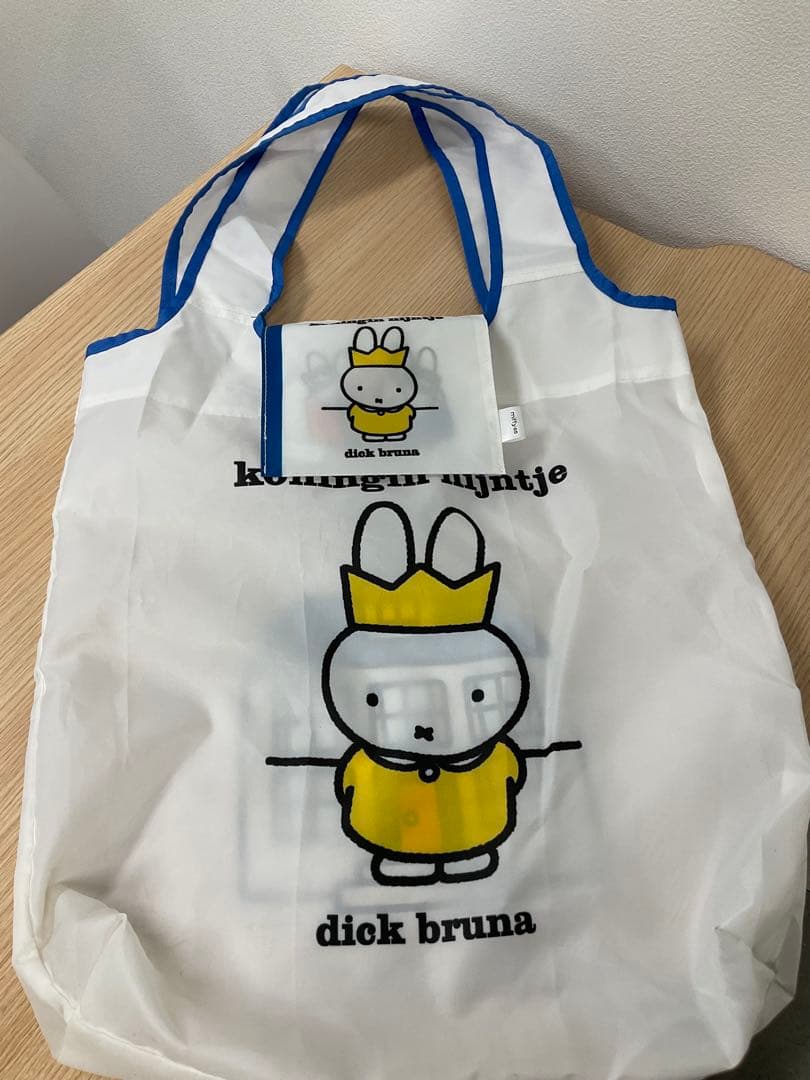 福袋　ミッフィー ファン必見！エコバッグ・書籍・雑貨セット