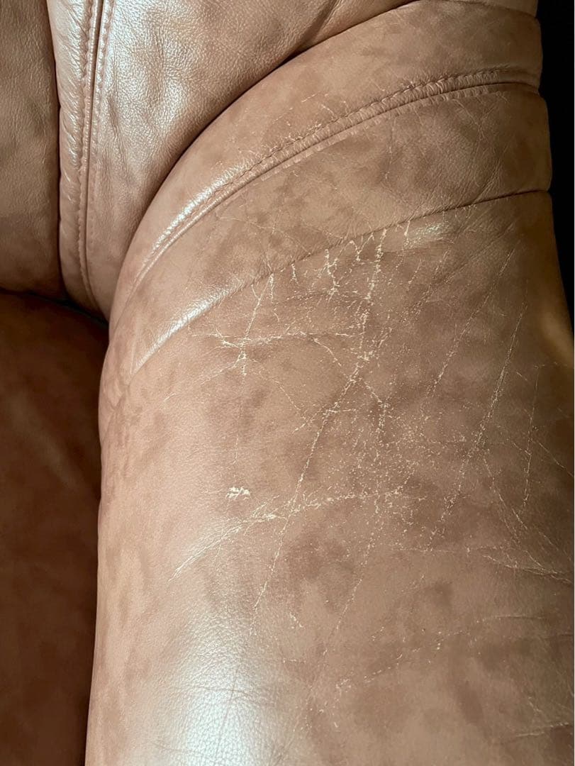 イタリア製　座り心地良い　高級　本革　ソファー