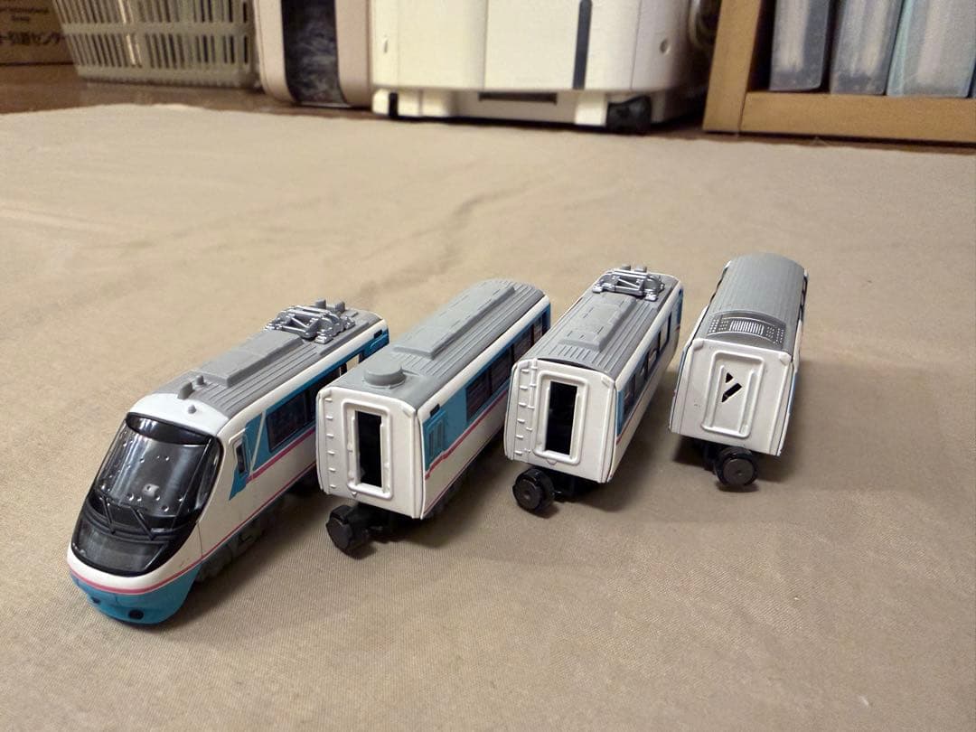 Bトレインショーティ 小田急電鉄 20000形 RSE 4両 - メルカリ