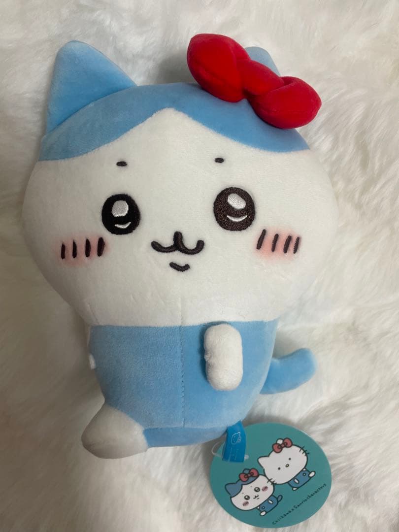 ちいかわ×サンリオキャラクターズ ぬいぐるみS ハチワレ ハローキティ