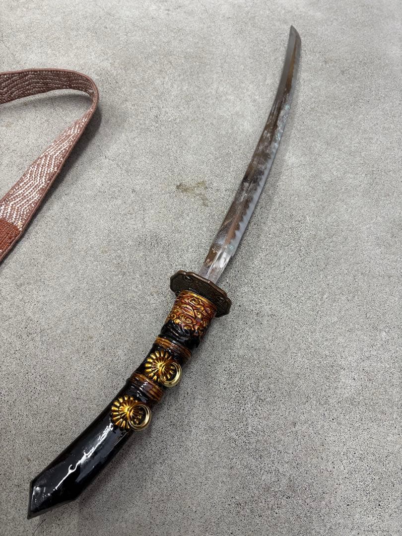 アイヌ エムシ 蝦夷拵 刀装具 拵 太刀 太刀拵 塗り鞘 儀礼用太刀 模造