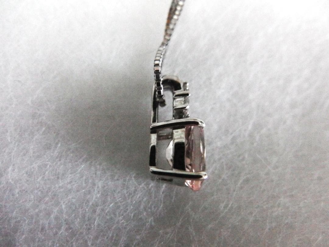 カロママさま専用：ドラゴンガーネット 0.5ct + ダイヤモンド ペンダント