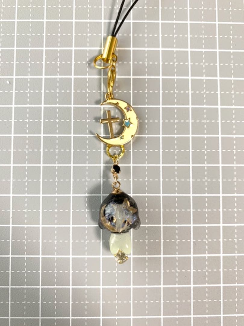 リオン様 お取り置き【No.101】蓄光 GALAXY 金魚 ストラップ