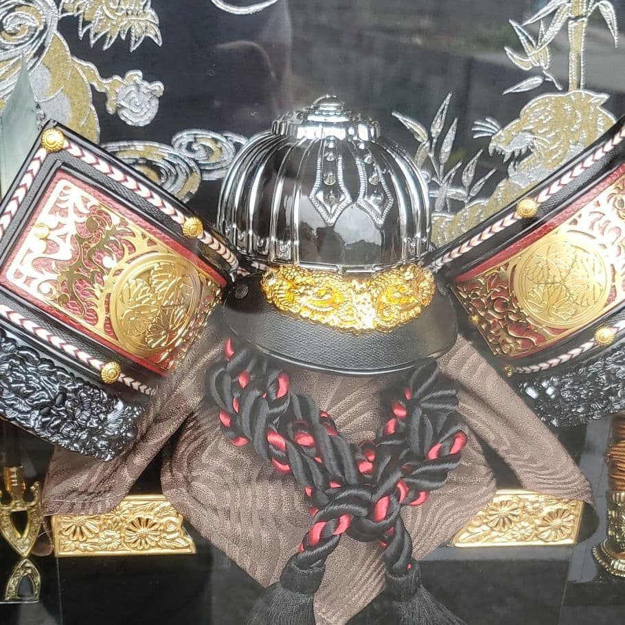 ワケあり□12号　宝童作　五月人形 兜飾り　名将　徳川家康