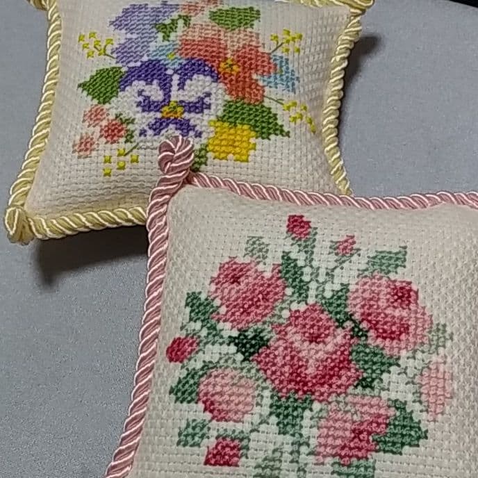 ＃ピンクッション　＃25番刺繍糸　キット　＃DMC　刺繍キット