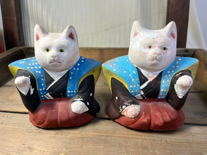 初辰猫　中サイズペア　左右対称　住吉大社　貴重な招き猫です　郷土玩具　縁起物