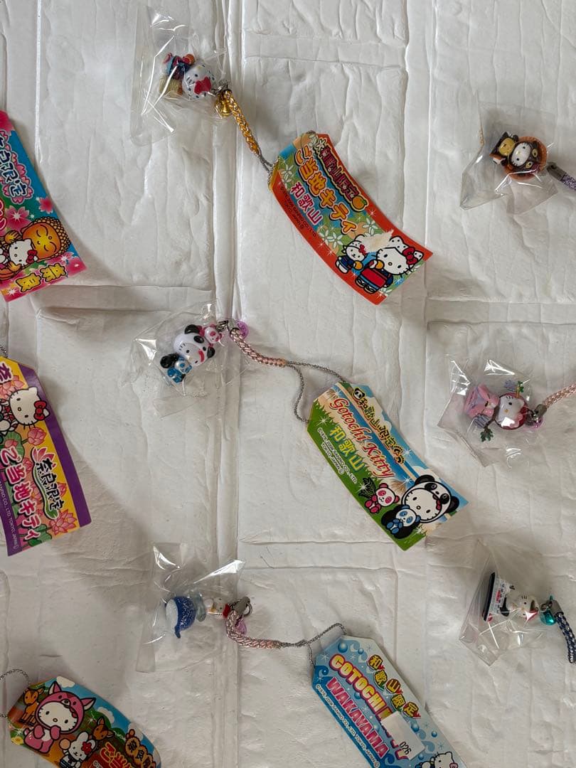 ご当地ハローキティ ストラップ 11個セット近畿地方限定 バラ売り不可 即購入⭕️