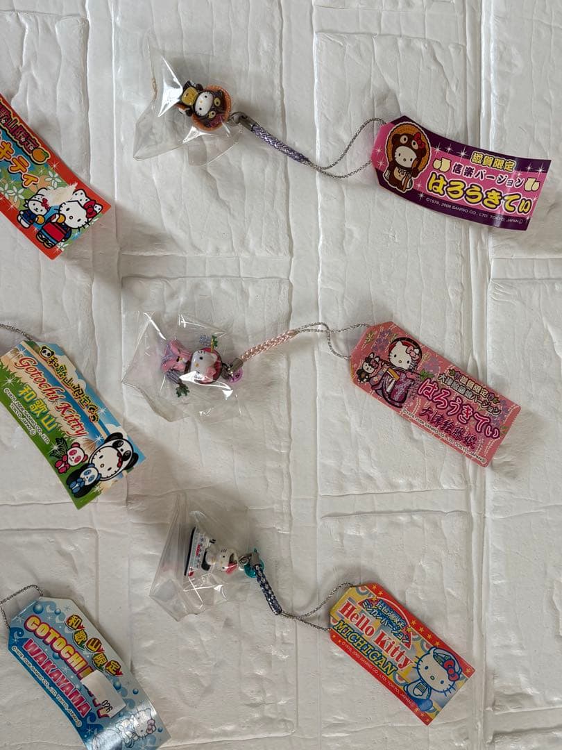 ご当地ハローキティ ストラップ 11個セット近畿地方限定 バラ売り不可 即購入⭕️