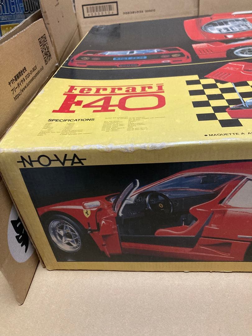 フジミ1/12フェラーリF40ダイキャストNOVA - メルカリ