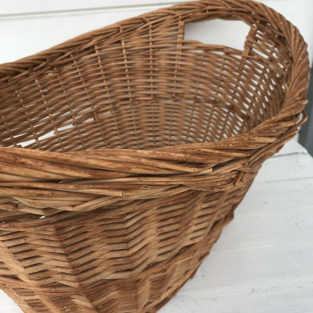 アンティーク　大きなバスケット