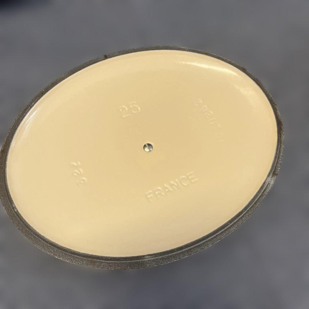 美品☆ルクルーゼ オーバル・スチーマーセット25㎝