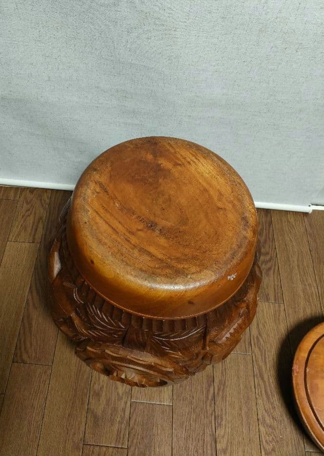 中国　木彫リ　イス　家具　小物入れ　アンティーク