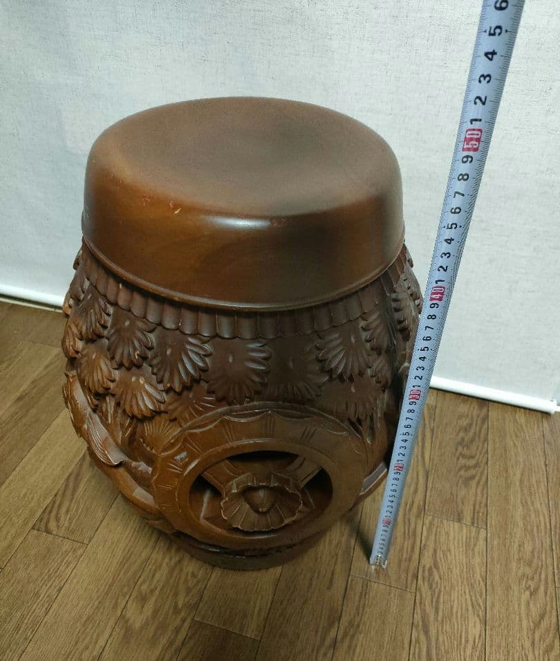 中国　木彫リ　イス　家具　小物入れ　アンティーク