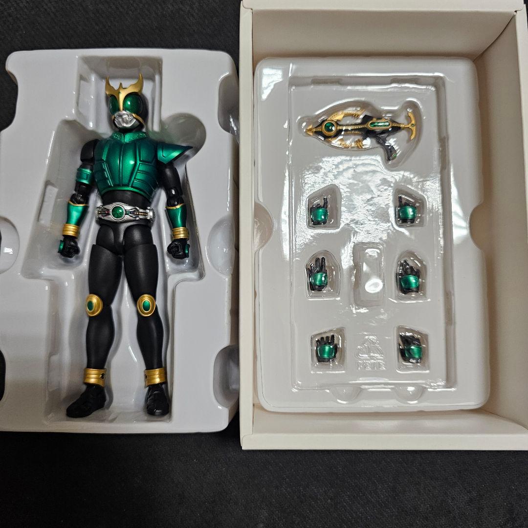 仮面ライダークウガ S.H.Figuarts 真骨彫セット