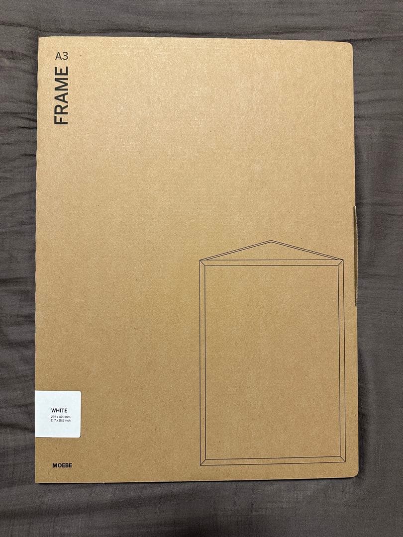 新品未使用　MOEBE フレーム A3 ホワイト