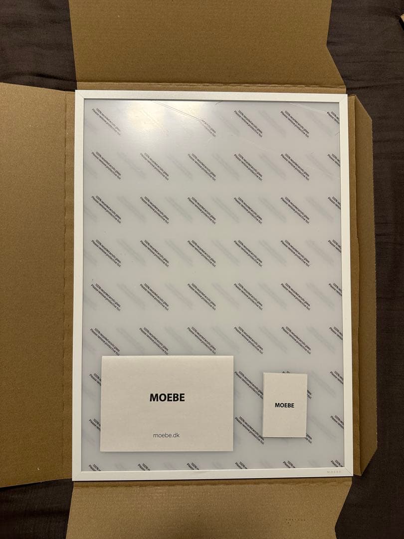 新品未使用　MOEBE フレーム A3 ホワイト