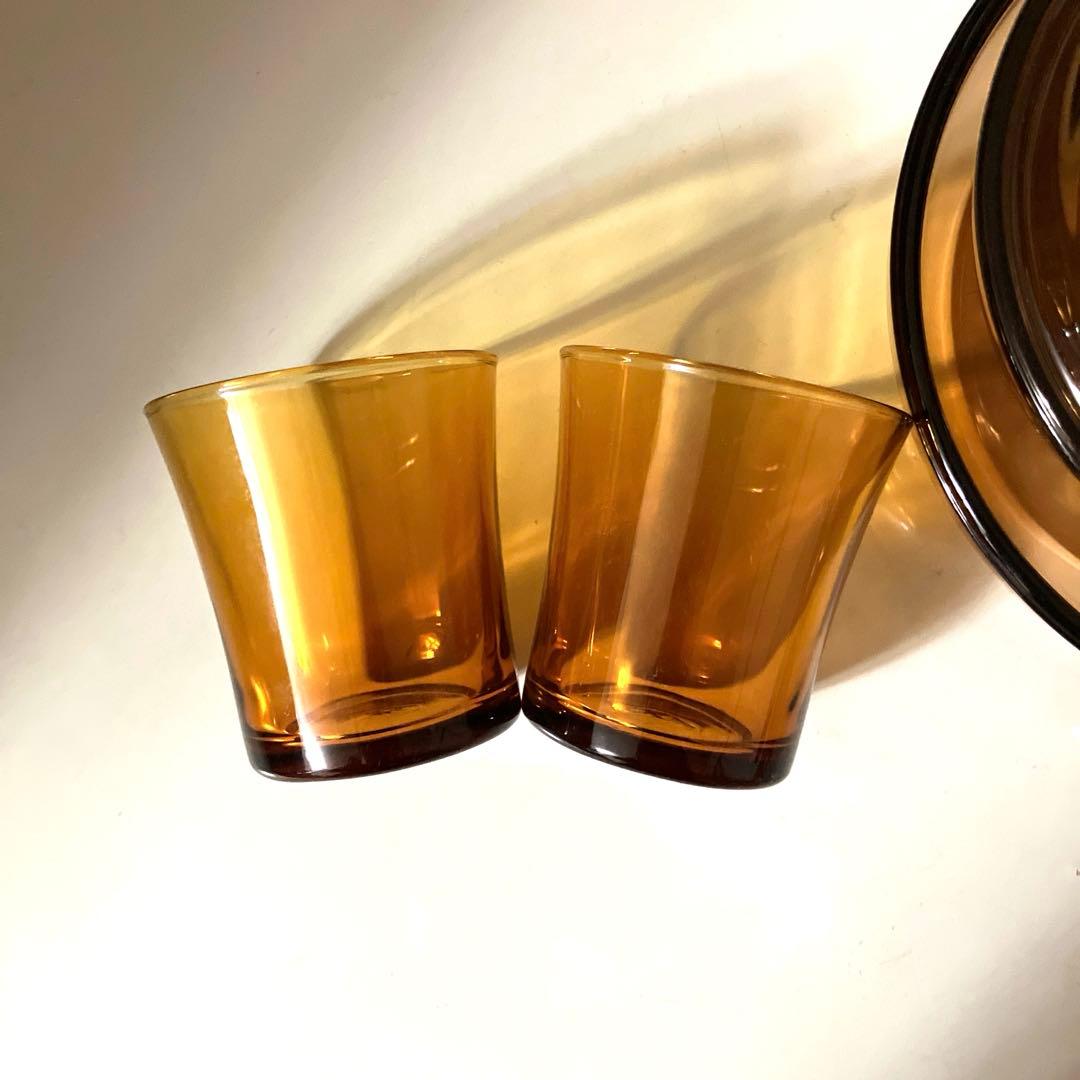 ビジョンのフライパンと鍋、デュラレックスのグラス