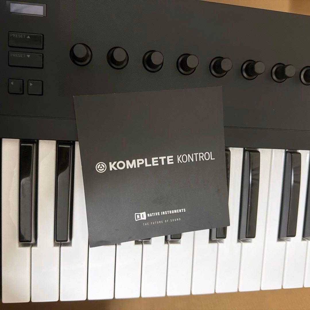 DTM・DAW Native Instruments KOMPLETE KONTROL A25