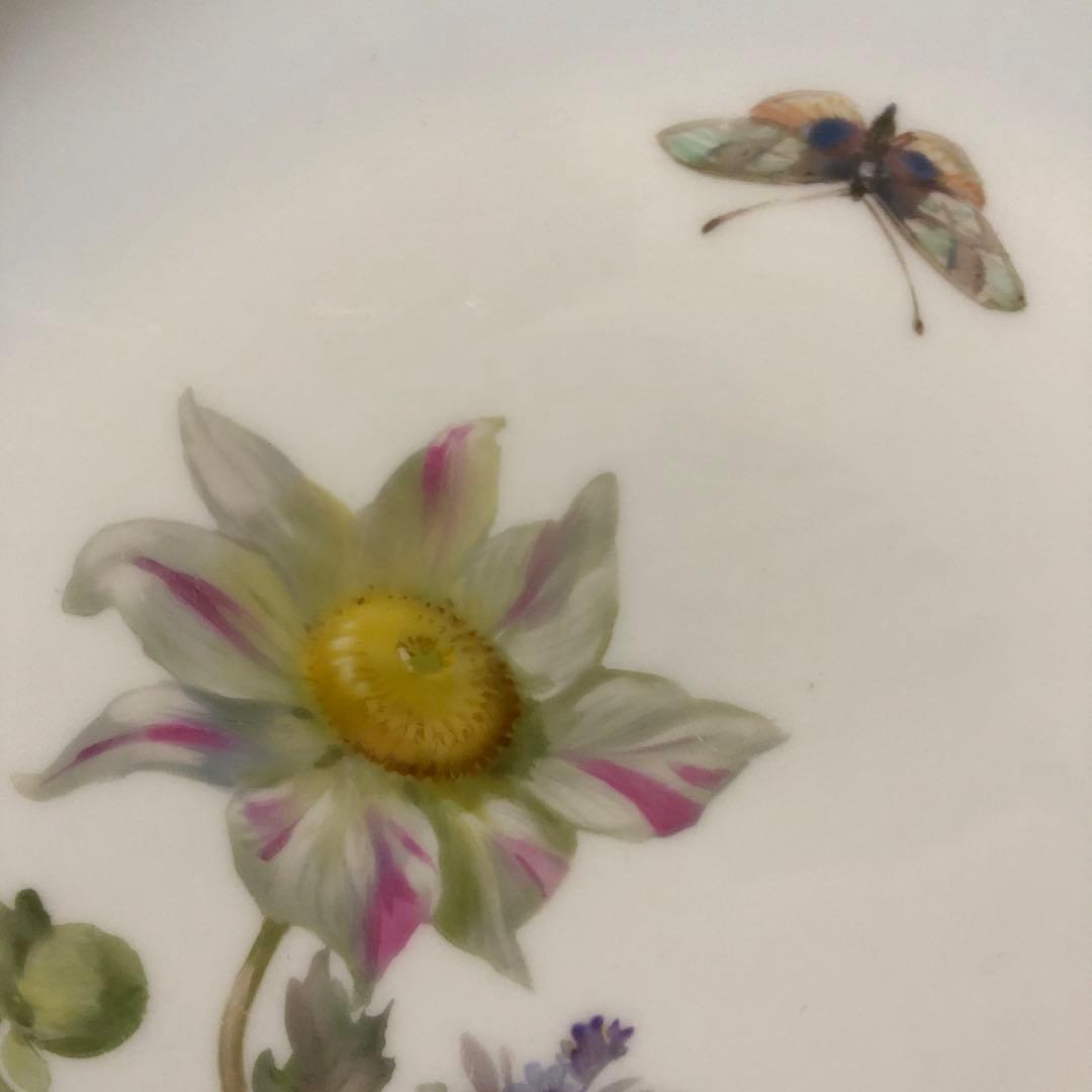 オールドKPMベルリン　印象主義様式　フラワーブーケと昆虫 プレート