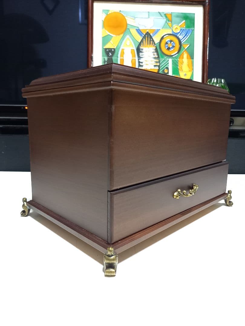 クラシック　ジュエリー　メイク　ウッド　ボックス　真鍮　脚付　金具　化粧　木箱