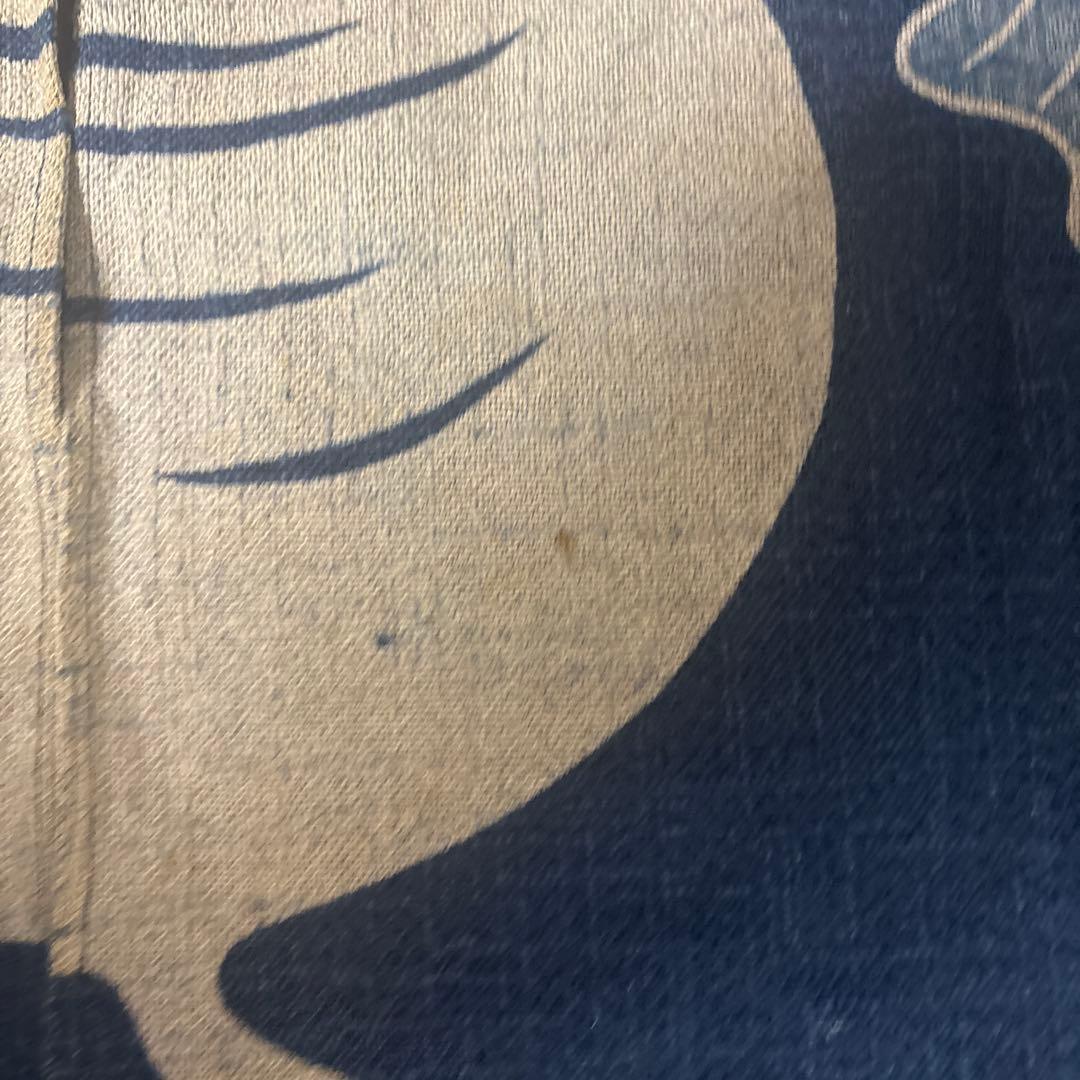 大根デザインの布製インテリア　のれん