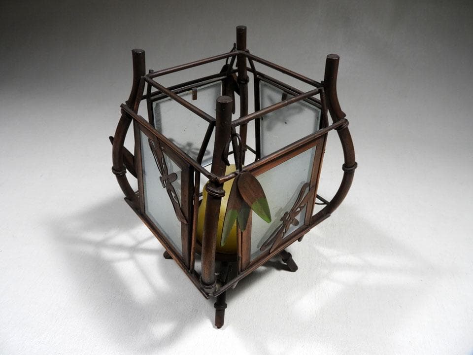 ●現代作 和物 銅製 行燈 蜻蛉 笹透かし紋 四面磨硝子 金工 重さ986ｇ