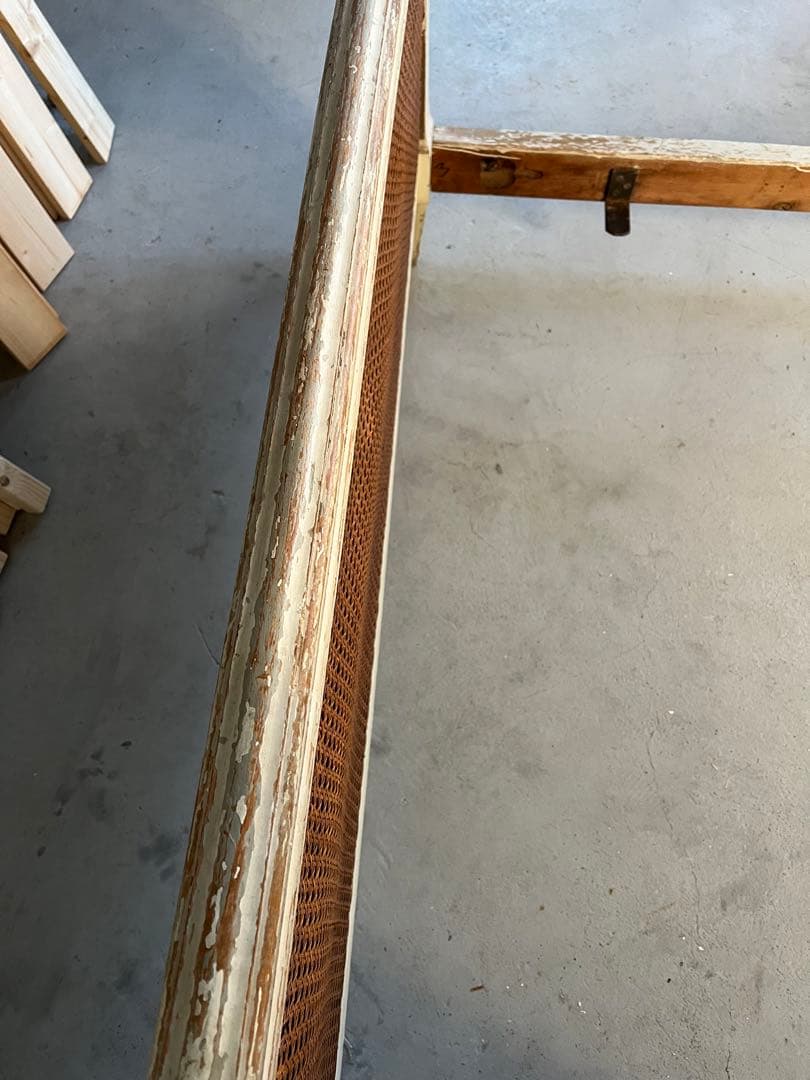 レア•フランスアンティーク•ラタンベッド•藤製•クイーンサイズ - メルカリ