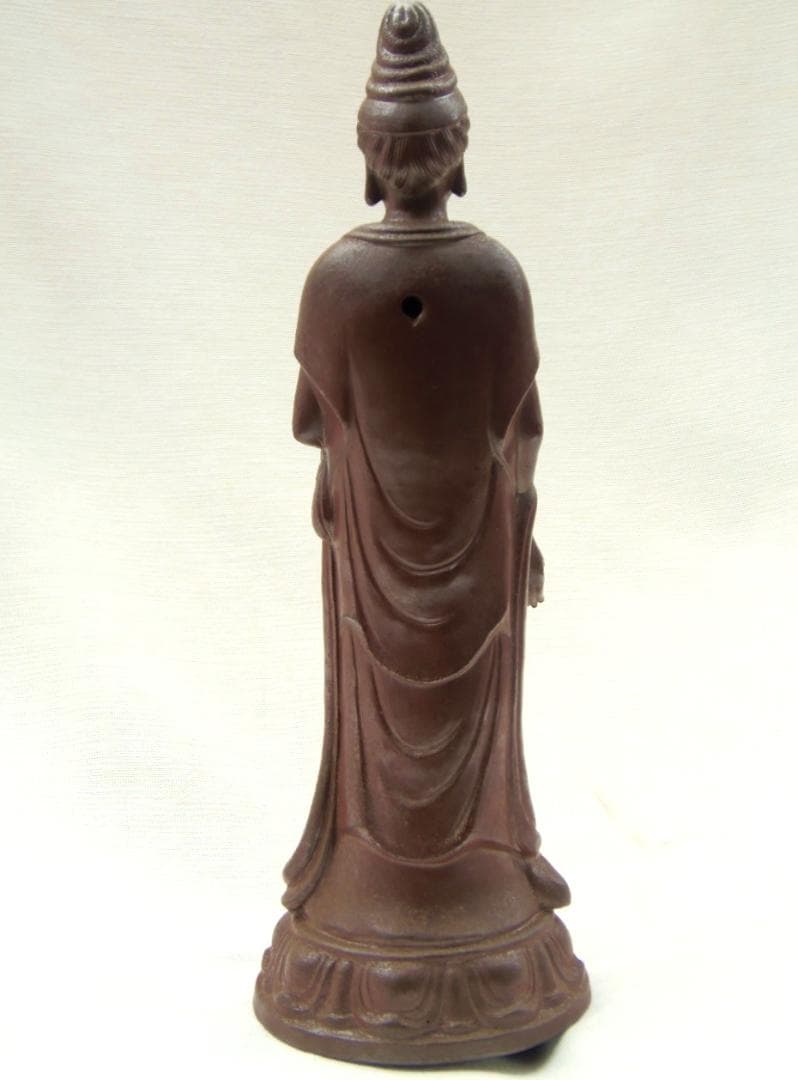 76代逸翁 金重利右衛門（金重勉）古備前焼 置物 観音菩薩