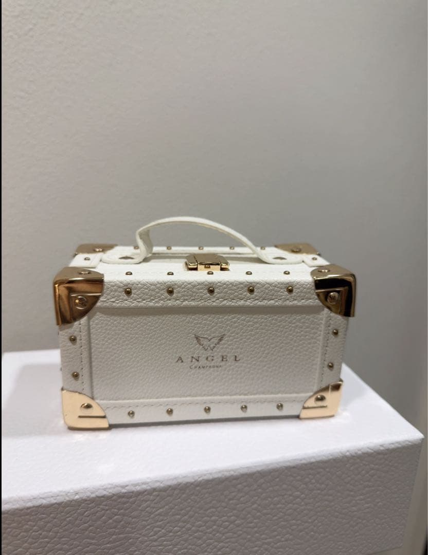 エンジェルシャンパン ミニケース - メルカリ