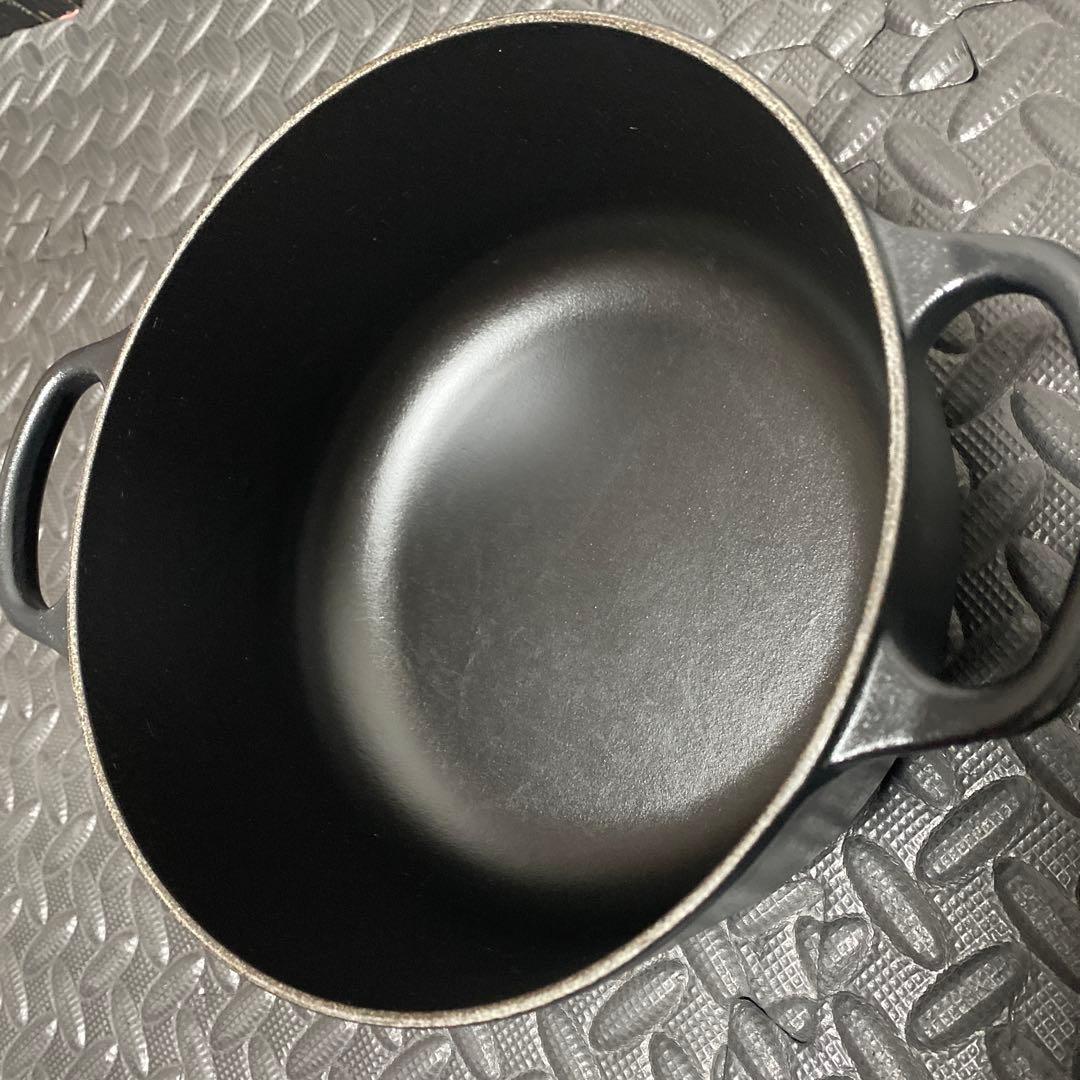 【人気カラー】ルクルーゼ 20cm ブラック マットホーロー