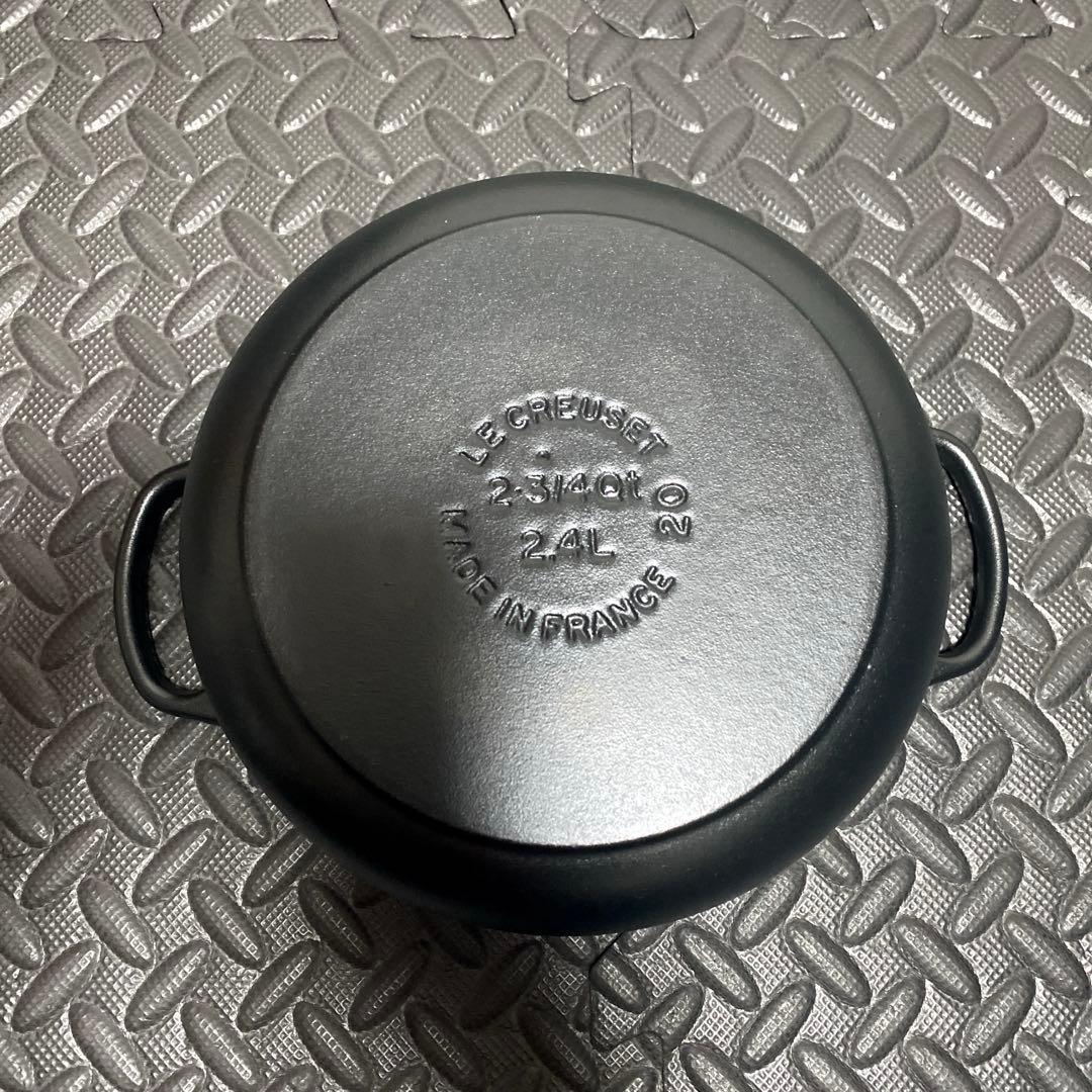 【人気カラー】ルクルーゼ 20cm ブラック マットホーロー