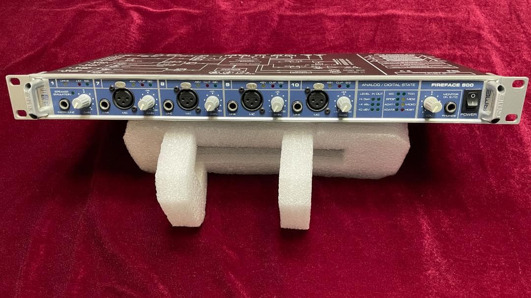 RME Fireface 800（Apple純正アダプタ付き）