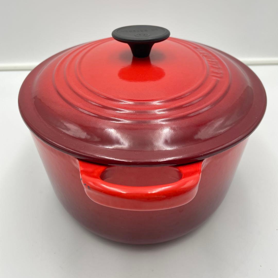LE CREUSET ココット　オーバル　27cm チェリーレッド　両手鍋