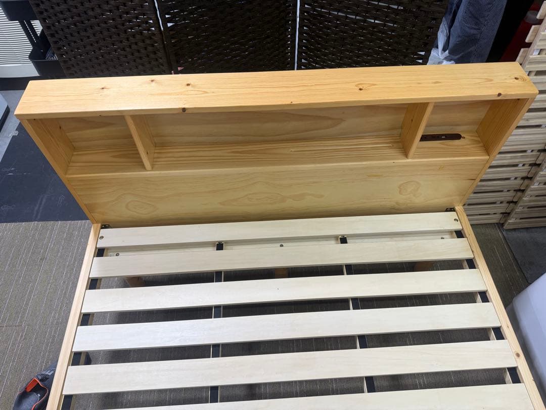 【洗浄消毒作業済】モダンデコ　ダブルサイズ　すのこベッド　フレーム