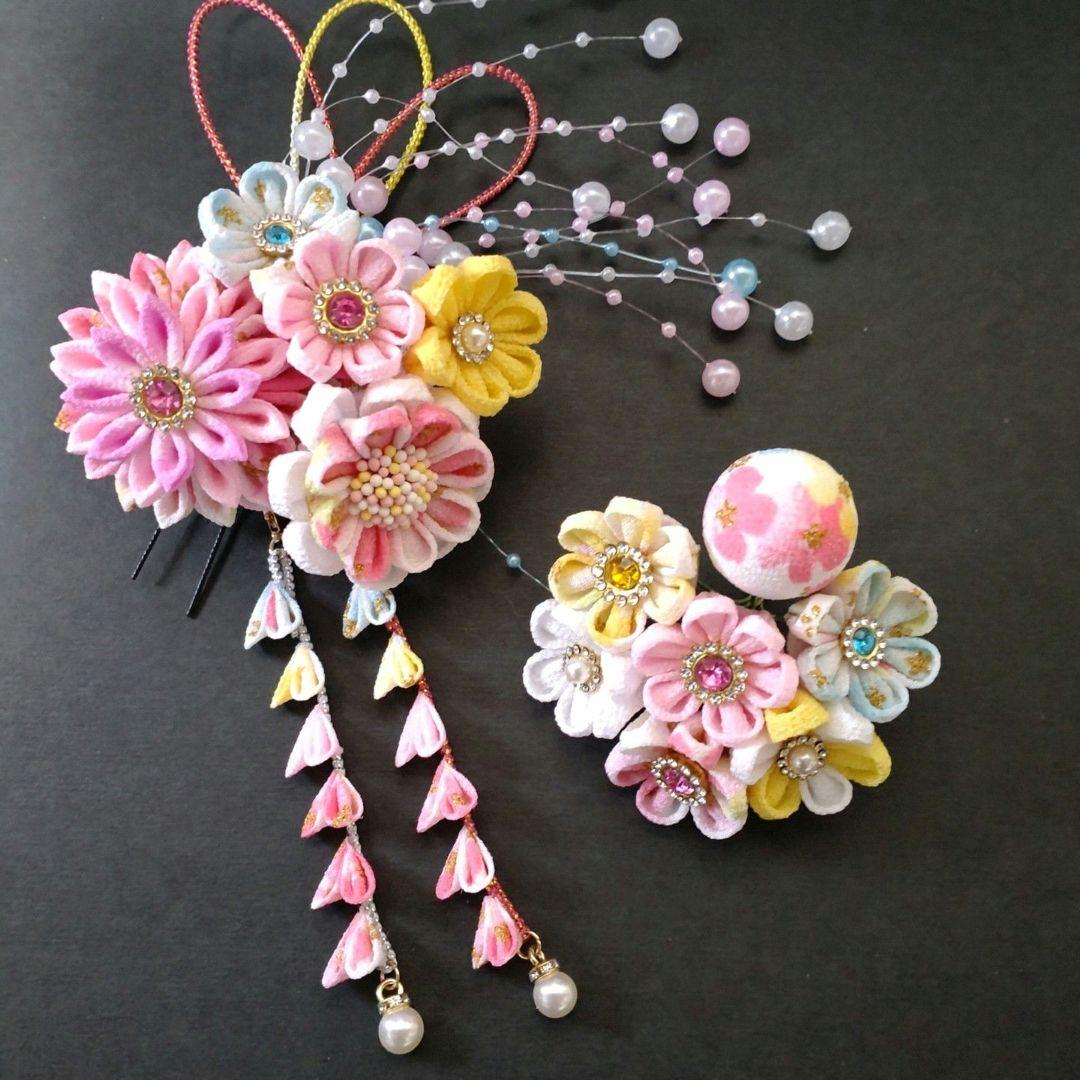 七五三髪飾り　カラフル　つまみ細工　成人式　和装　髪飾り