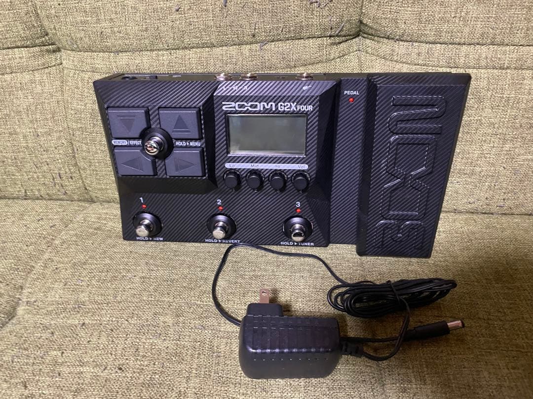 Zoom G2X Four ギターマルチエフェクター